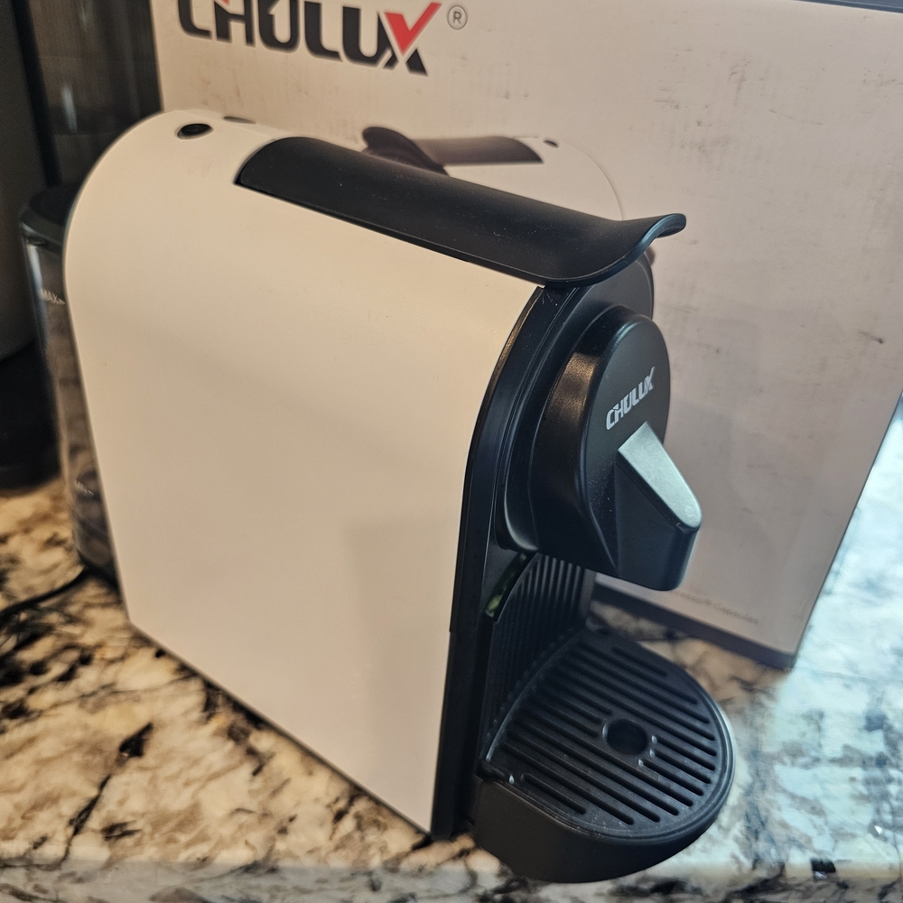 CHULUX White and Black Coffee Maker